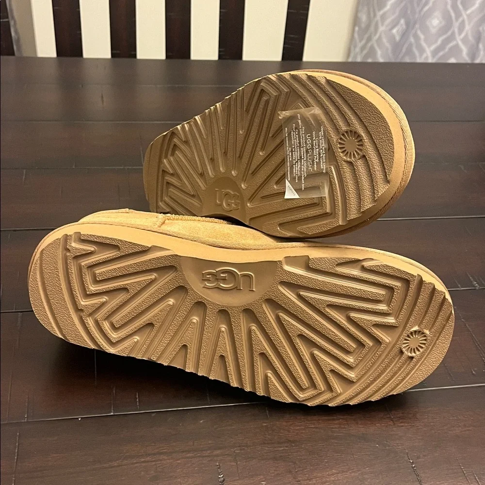 UGG new box